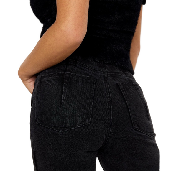 Good American Soft-tech Good Petite Straight Jeans - Picture 2 of 7